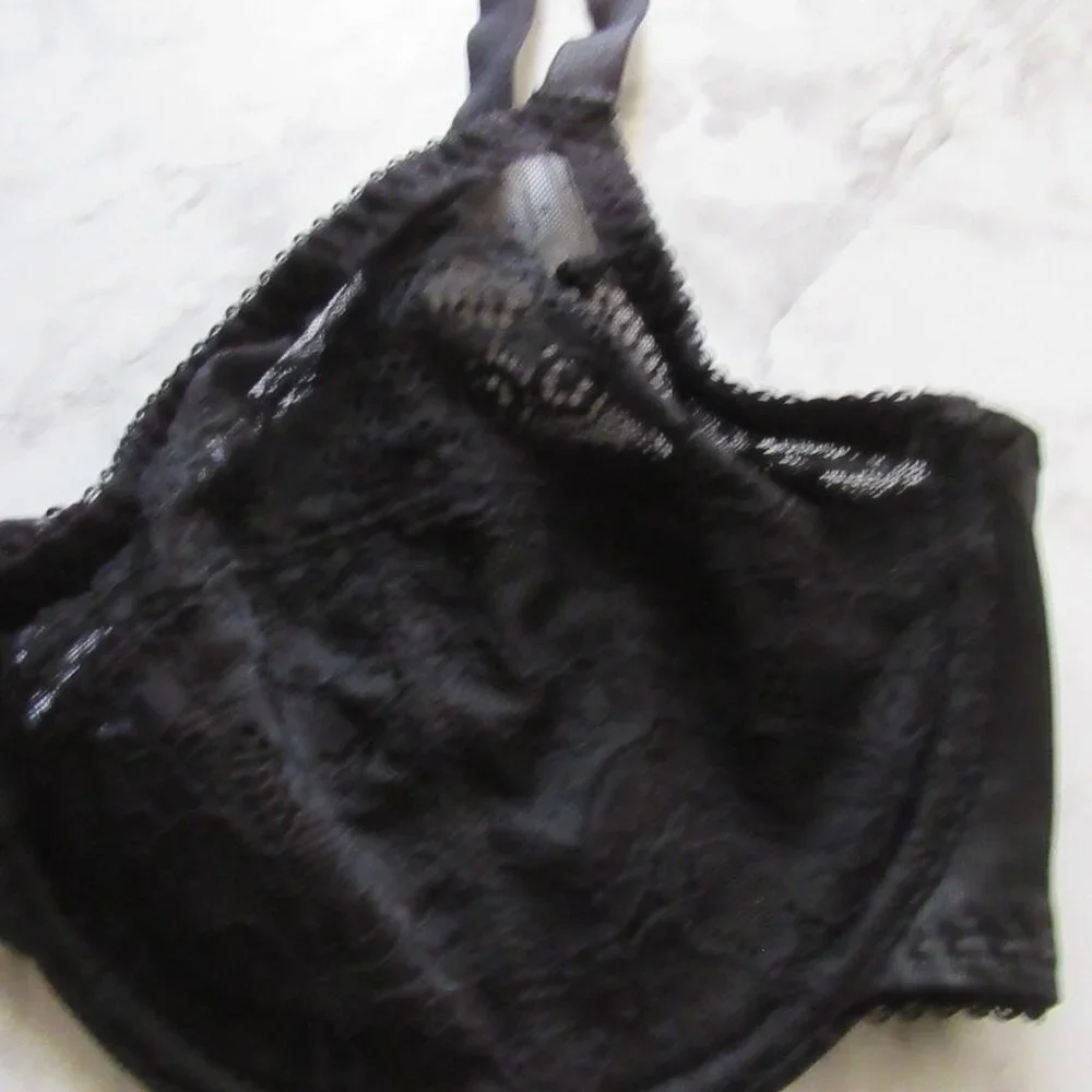 She Curve Bra 36D‎ Black Sheer Underwire Back Closure